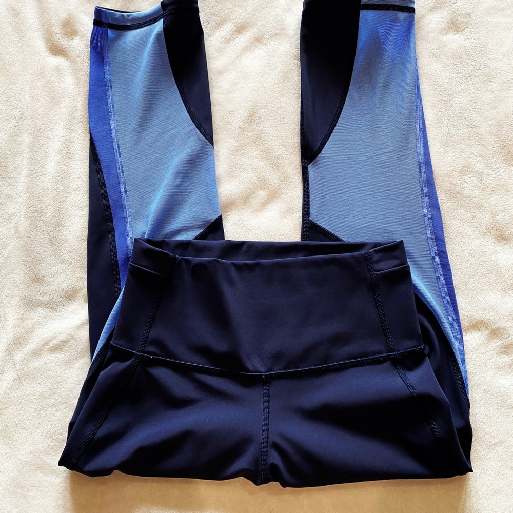 Fresh in Mesh Tight 21” royal size 4 gently worn leggings - Picture 2 of 5